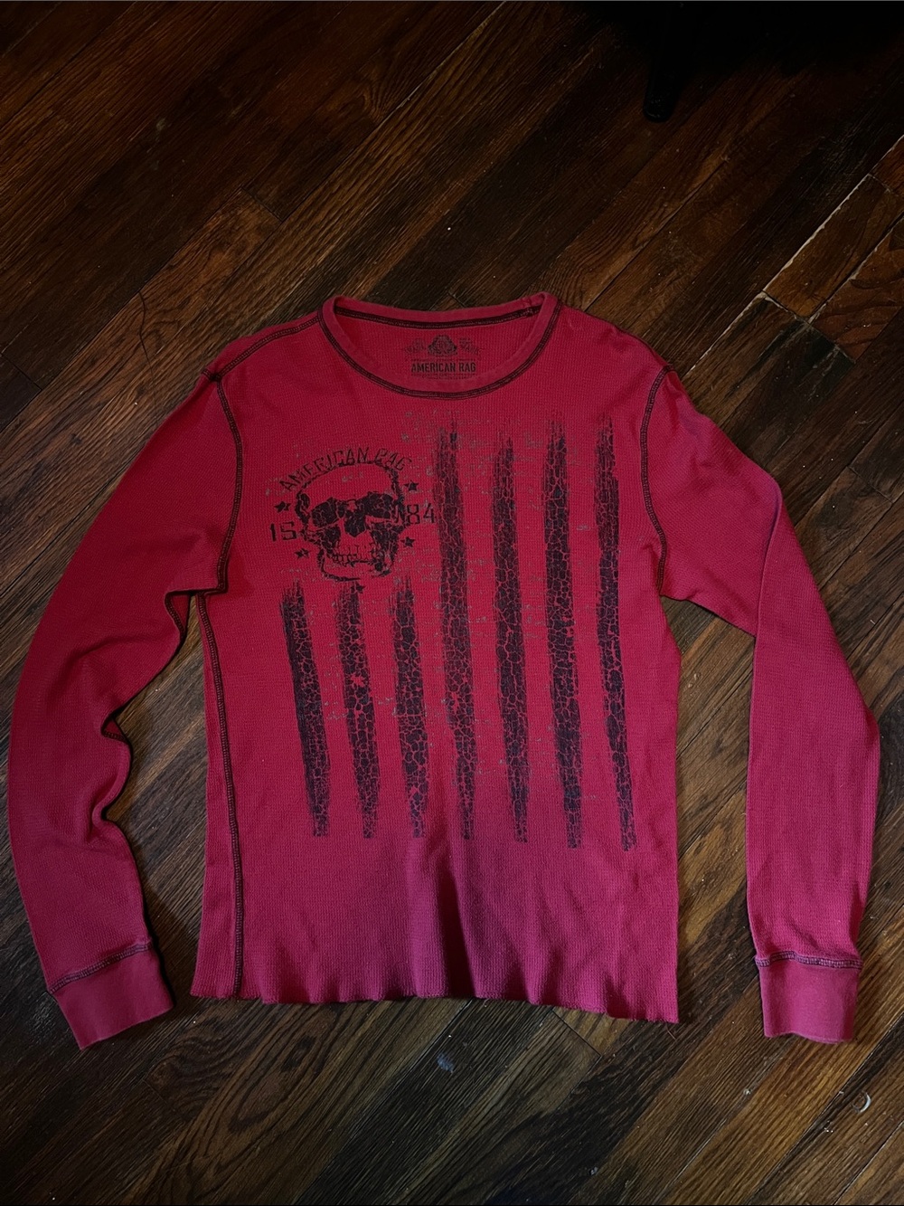 American Rag Red Crewneck Graphic Thermal Sweater